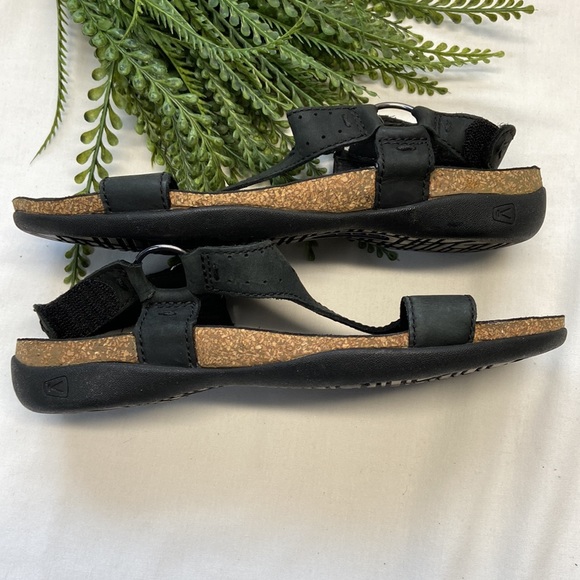 EUC KEEN leather sandals with cork footbed - Picture 3 of 11